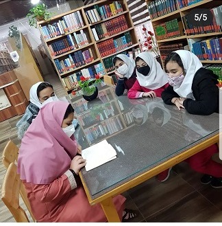 دختران کتابخوان و فعال