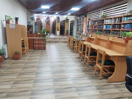 نمای کتابخانه من